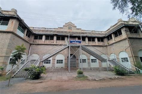 Kmcana